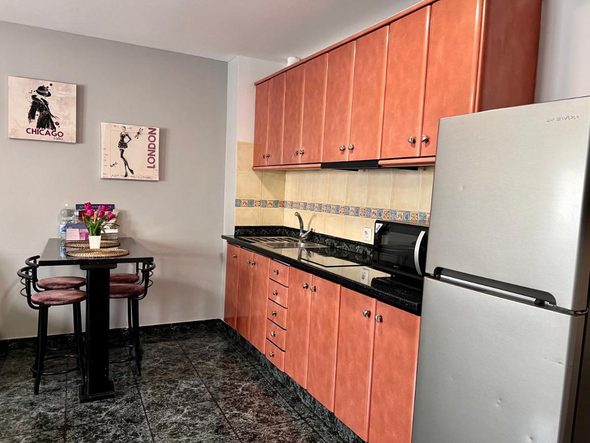 Apartamentos Dalia Vecindario  Luaran gambar