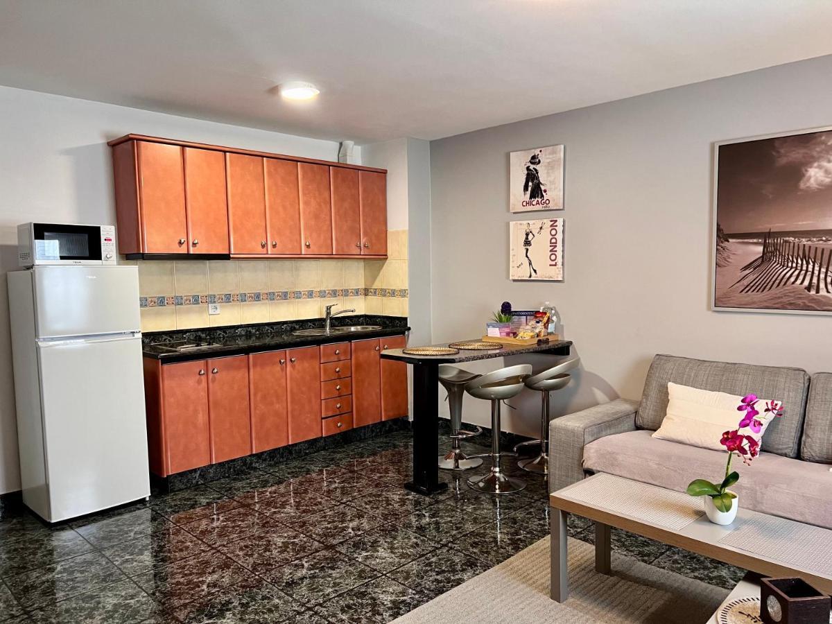 Apartamentos Dalia Vecindario  Luaran gambar